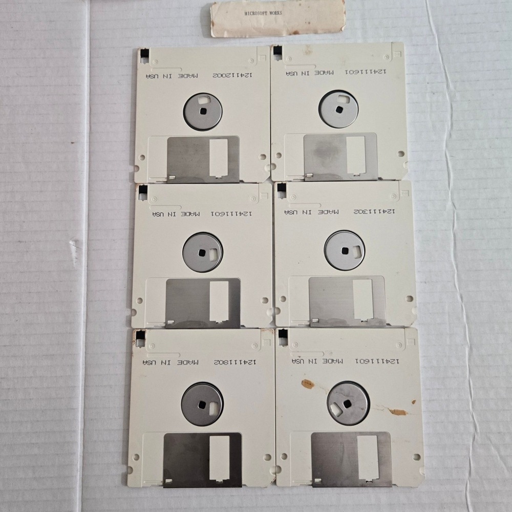 Microsoft Works 2.0 Floppy Disk Set 6 Disks 1991 Vintage PC Made in USA Windows - Picture 2 of 3